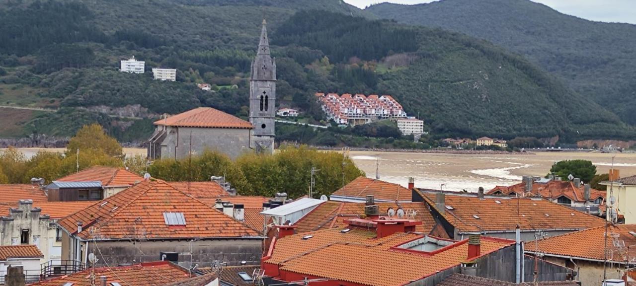 Апартаменти Mundaka Izaro Eye Екстер'єр фото